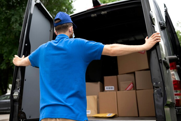 Flexible van leasing and hire terms from 7 days to 4 years+